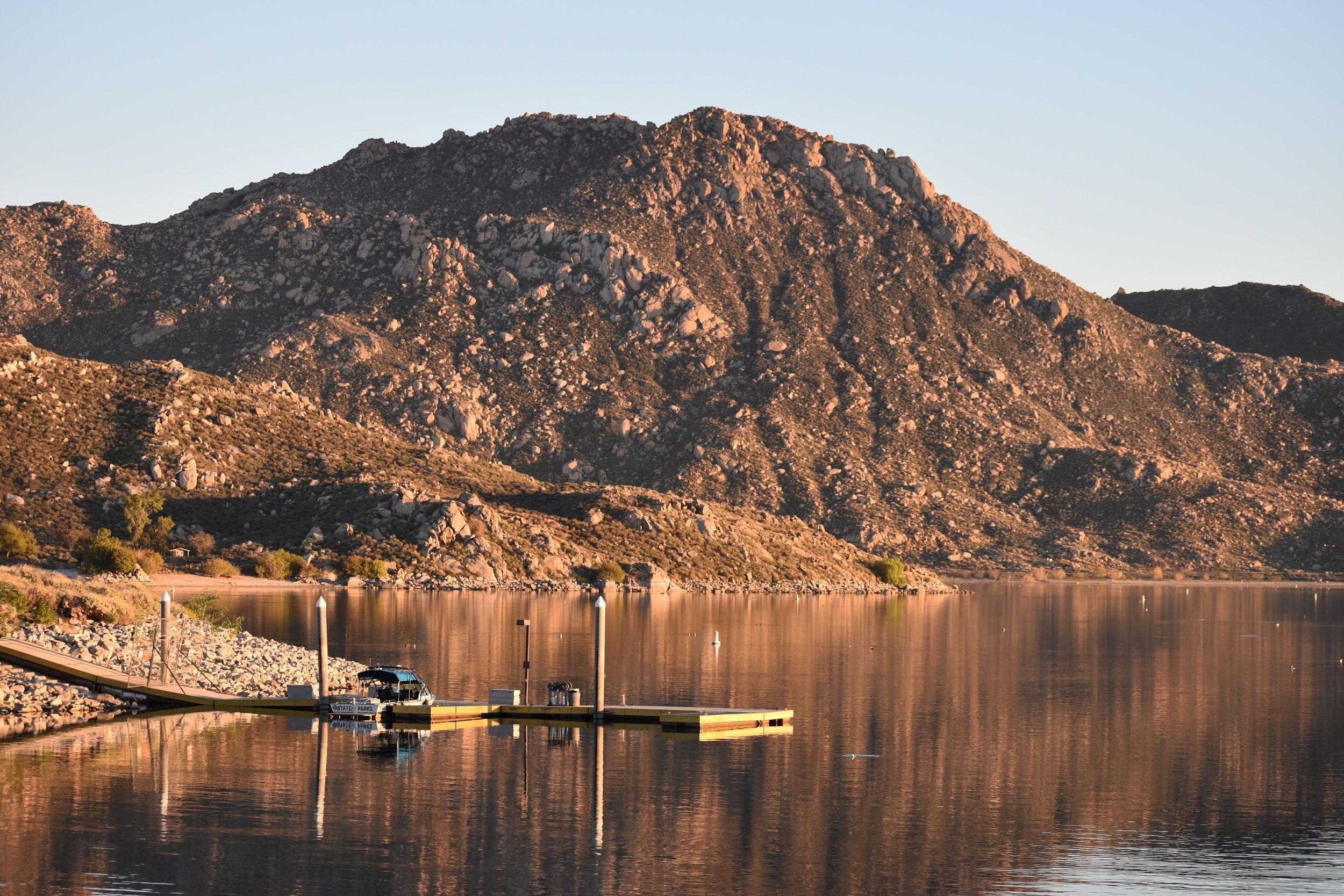 Lake Perris Shutterstock 2324268997